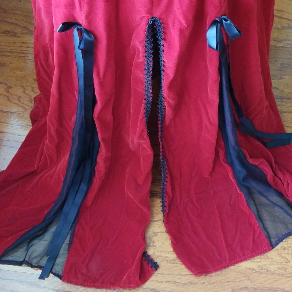 Dress - Picture 3 of 6